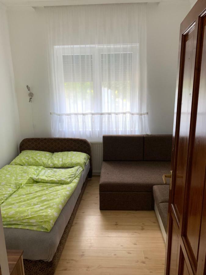 Viktor Apartmanhaz Zamárdi エクステリア 写真