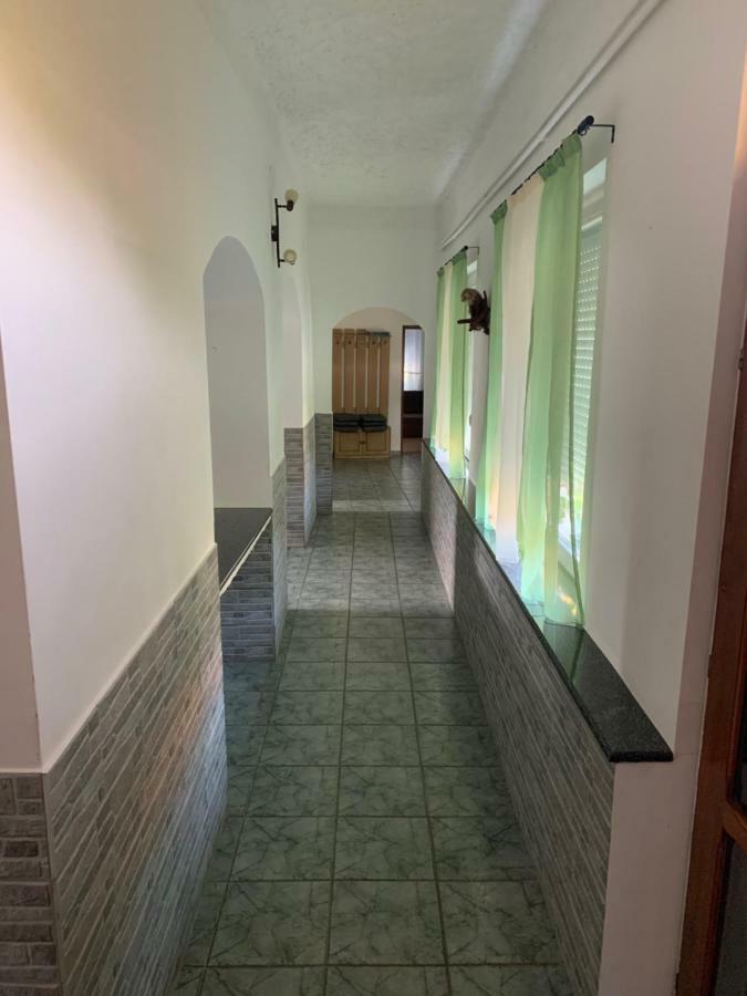 Viktor Apartmanhaz Zamárdi エクステリア 写真
